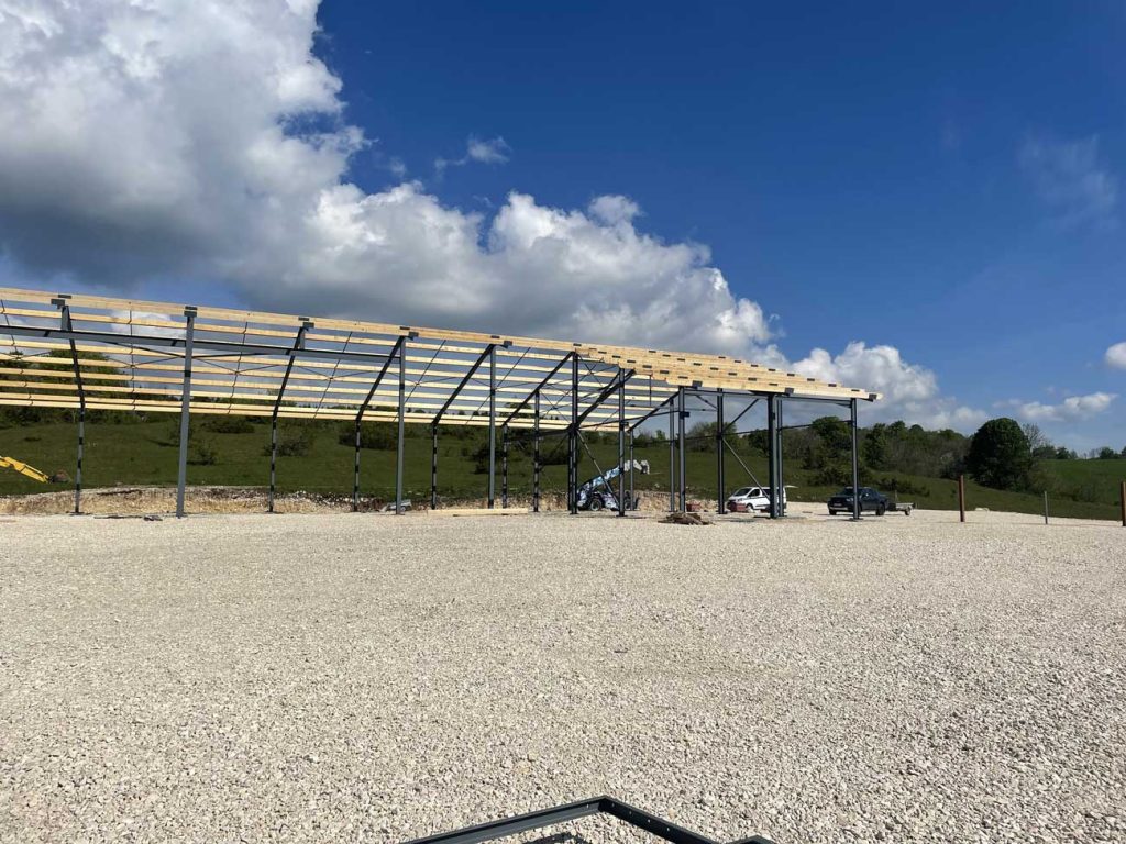 structure métallique d'un bâtiment agricole